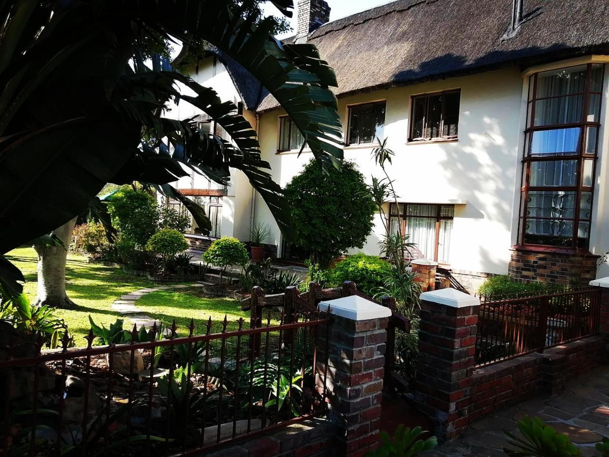Chaston Manor Hotel เคปทาวน์ ภายนอก รูปภาพ